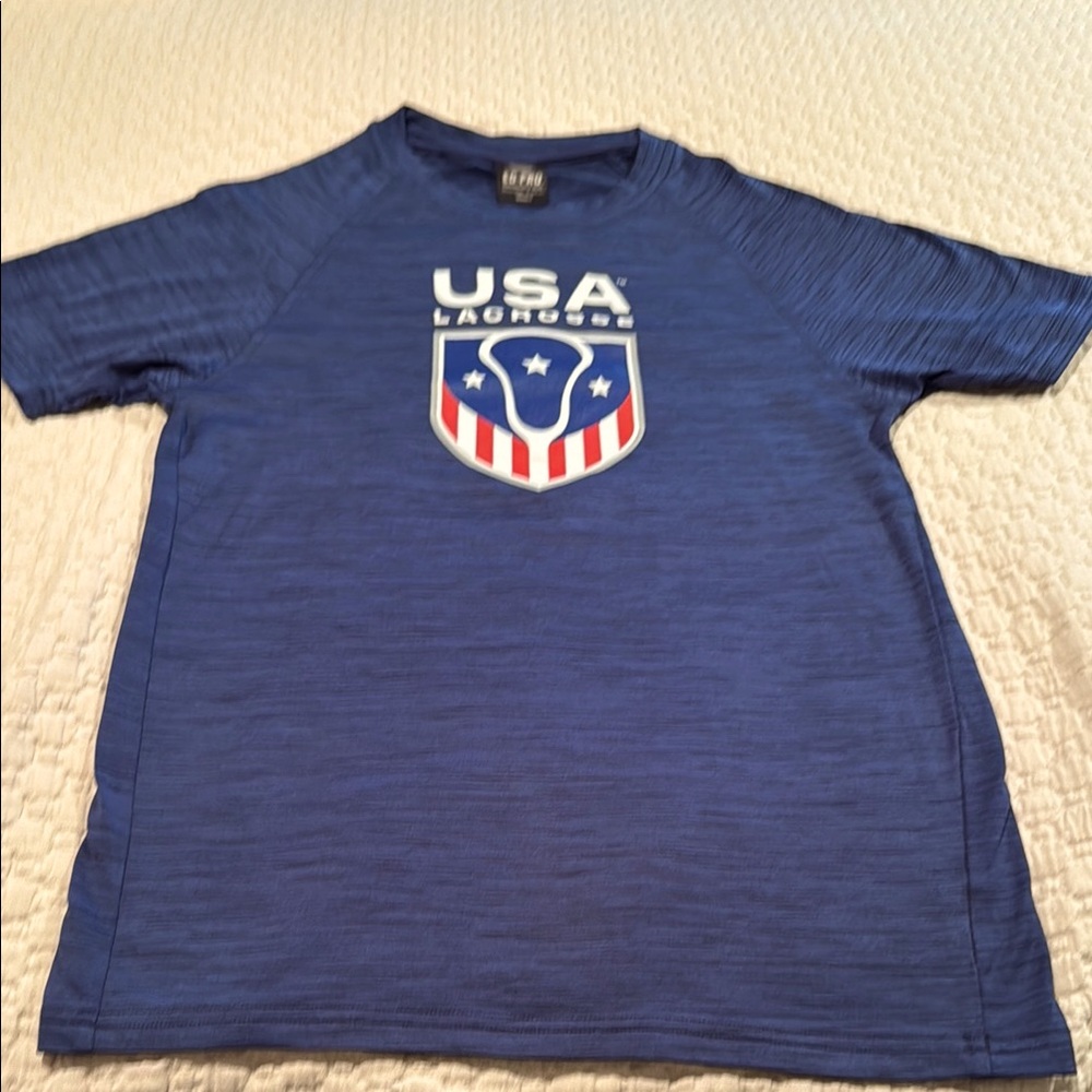 Official USA Lacrosse Athletic T Shirt Adult Small.